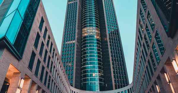 四川传媒学院专升本科目