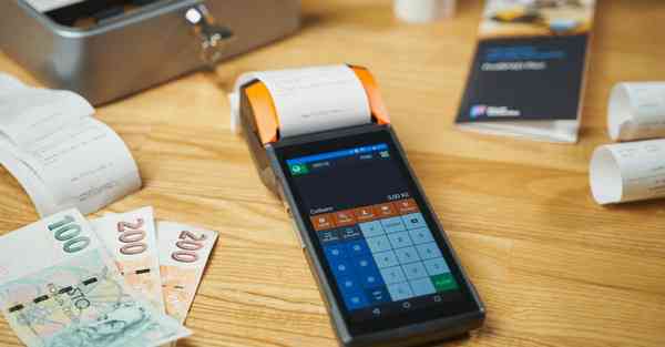 四川适合女生专升本的学校